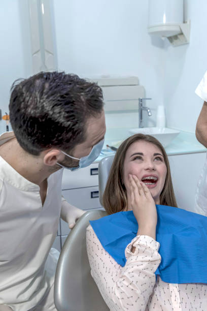 Best Dentist for Tooth Abscess  in Rockton, IL